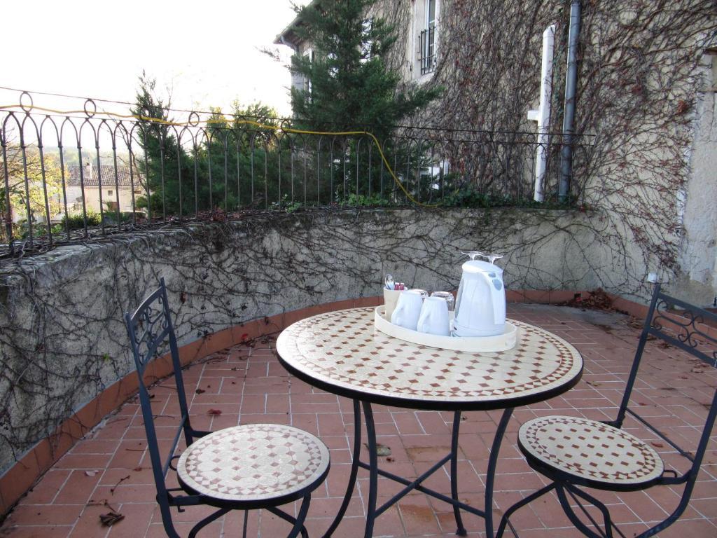 Le Castel Du Mont Boise Ξενοδοχείο Montboucher-sur-Jabron Δωμάτιο φωτογραφία